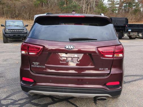 2019 Kia Sorento EX
