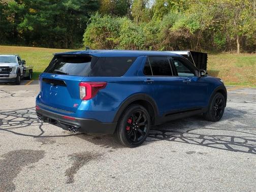 2022 Ford Explorer ST