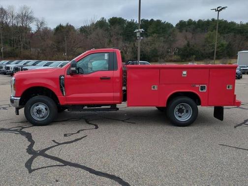2025 Ford F-350 XL