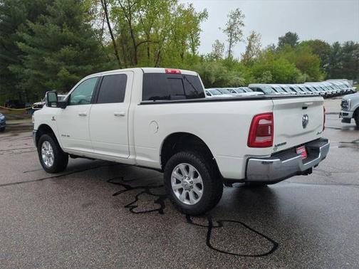 2023 RAM 3500 Laramie Crew Cab 4x4 6'4' Box