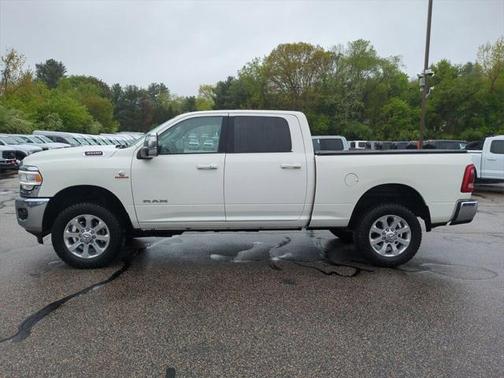 2023 RAM 3500 Laramie Crew Cab 4x4 6'4' Box
