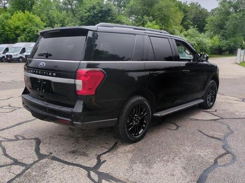 2022 Ford Expedition XLT