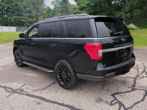 2022 Ford Expedition XLT