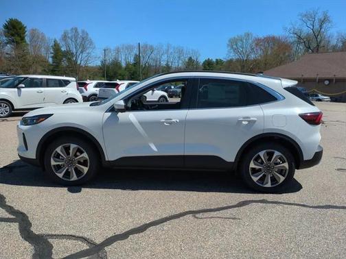2025 Ford Escape Platinum
