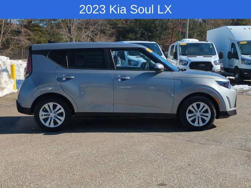 2023 Kia Soul LX