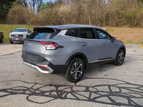 2023 Kia Sportage EX