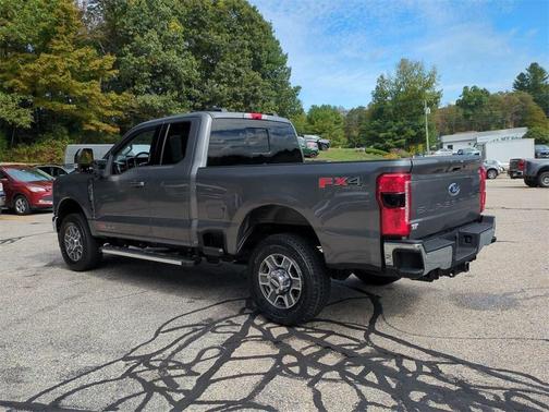 2024 Ford F-350 Lariat