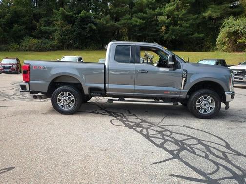 2024 Ford F-350 Lariat