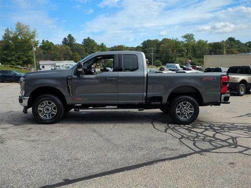 2024 Ford F-350 Lariat