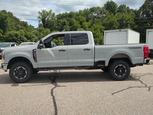 2025 Ford F-250 XLT