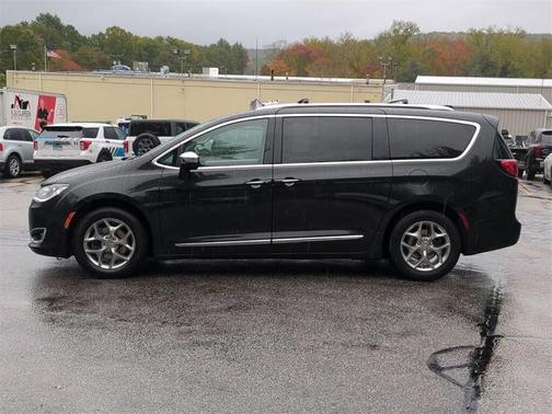 2019 Chrysler Pacifica Limited
