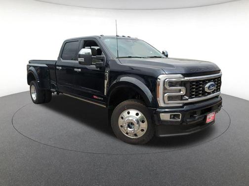 2025 Ford F-450 Platinum