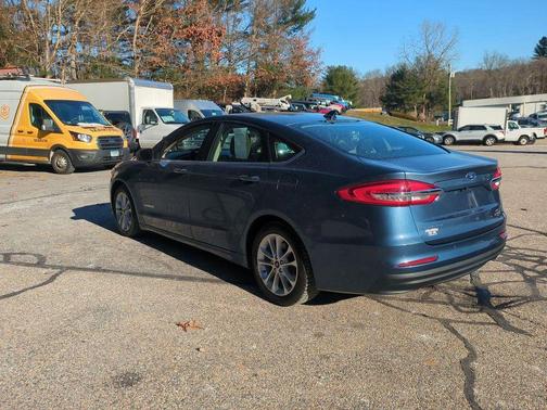 2019 Ford Fusion Hybrid SE