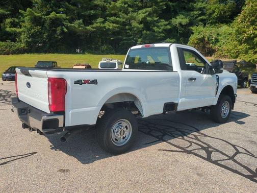 2025 Ford F-350 XL