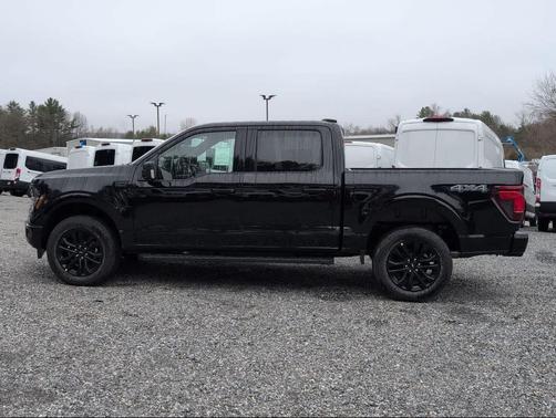 Agate Black Metallic 2026 Ford F-150 XLT