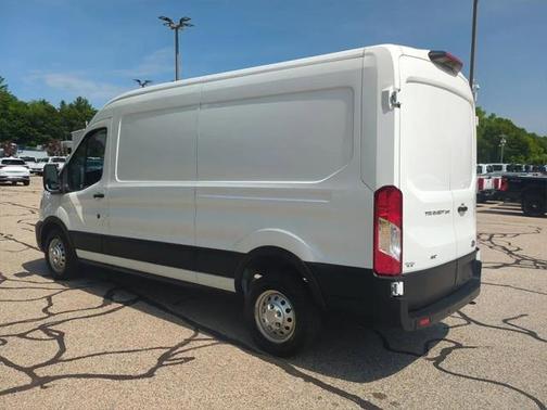 2023 Ford Transit-250 Base
