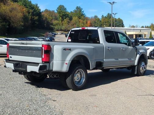 2026 Ford F-450 Platinum
