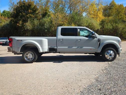 2026 Ford F-450 Platinum