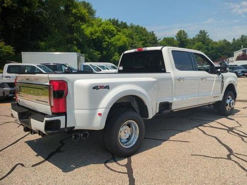 2025 Ford F-350 Platinum