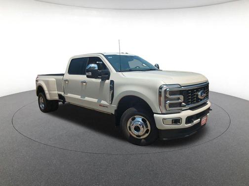 2025 Ford F-350 Platinum