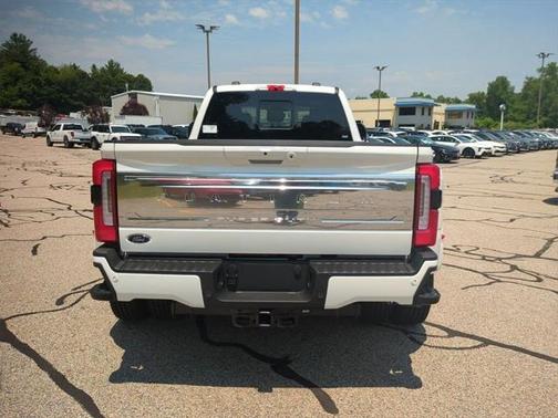 2025 Ford F-350 Platinum