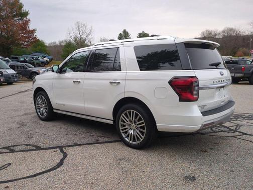 2022 Ford Expedition Platinum