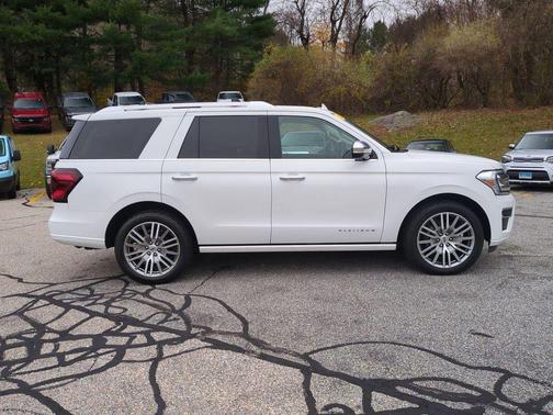 2022 Ford Expedition Platinum