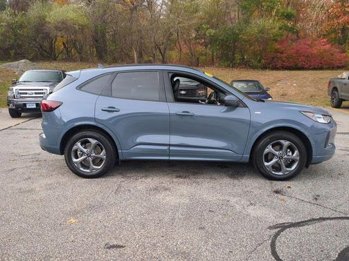 2024 Ford Escape ST-Line Select