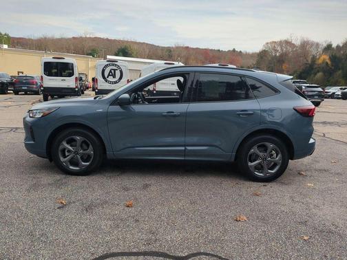 2024 Ford Escape ST-Line Select