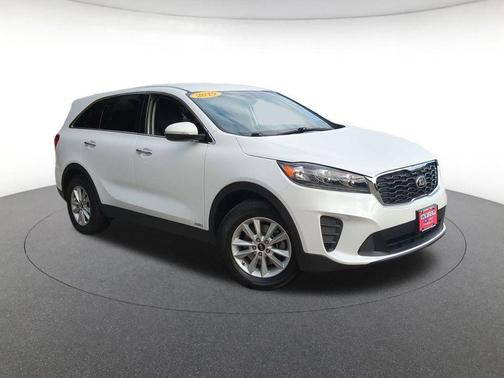 2019 Kia Sorento LX