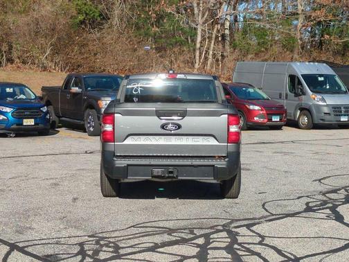 2025 Ford Maverick XL