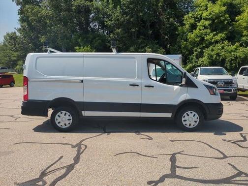 2022 Ford Transit-350 Base