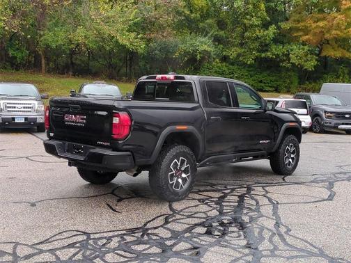 2024 GMC Canyon AT4X