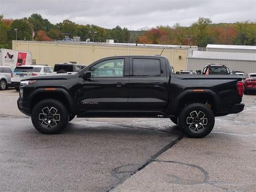 2024 GMC Canyon AT4X