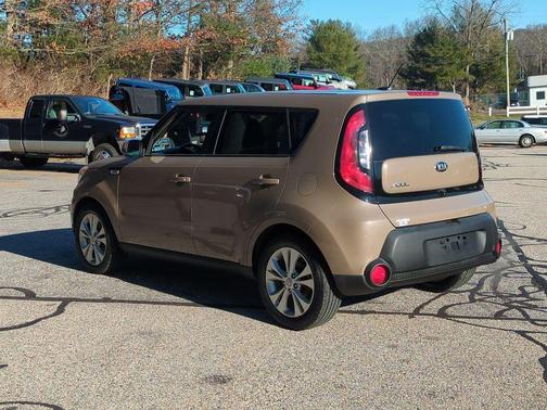 2015 Kia Soul +