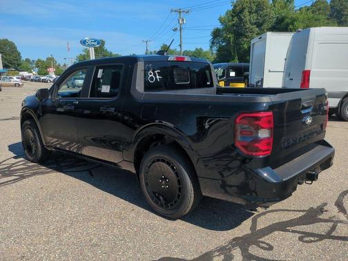 2025 Ford Maverick Lobo