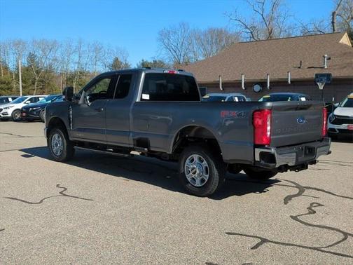 2025 Ford F-350 XLT