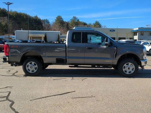 2025 Ford F-350 XLT