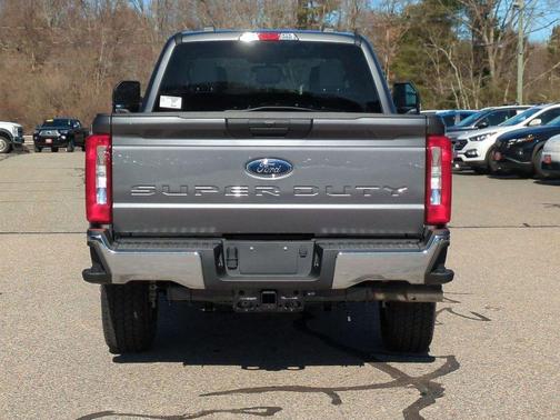 2025 Ford F-350 XLT