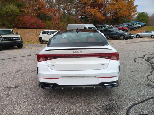 2023 Kia K5 GT-Line