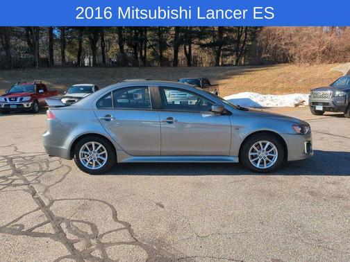 2016 Mitsubishi Lancer ES