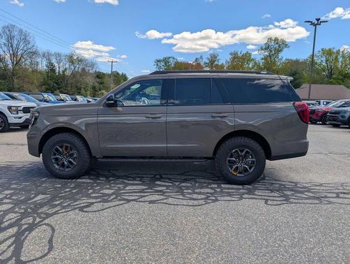 Marsh Gray 2026 Ford Expedition Tremor