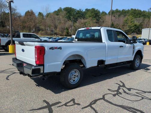 2025 Ford F-350 XL