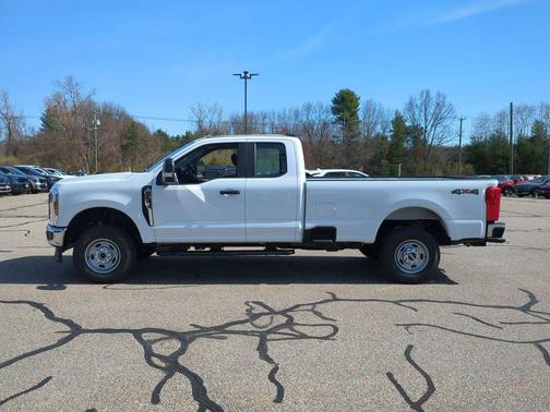 2025 Ford F-350 XL