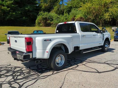 2026 Ford F-350 Lariat