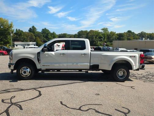2026 Ford F-350 Lariat