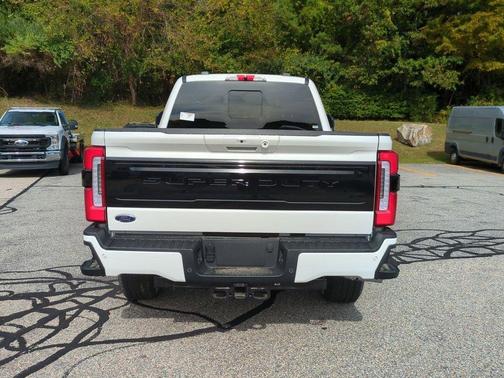 2026 Ford F-250 Platinum