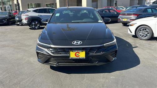 2025 Hyundai ELANTRA HEV SEL Sport