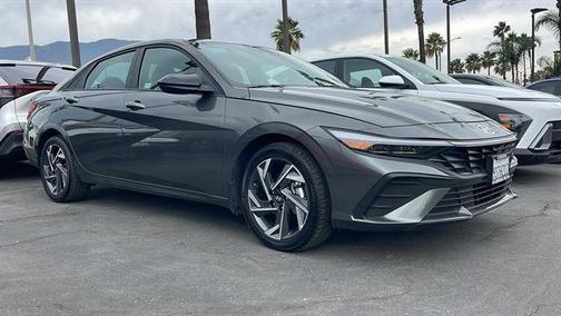 2025 Hyundai ELANTRA SEL Sport