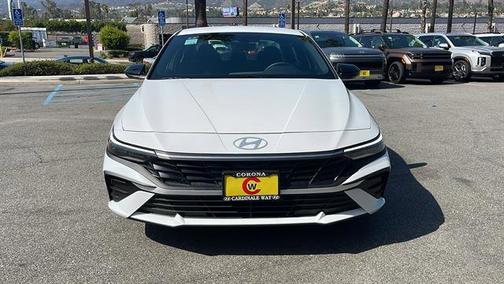 2025 Hyundai ELANTRA HEV SEL Sport